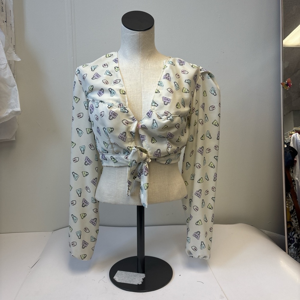 Handbag pattern Cream Women's wrap Top